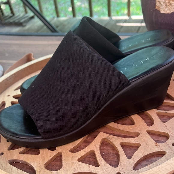 Pesaro Black Leather slide on Women’s dress shoes size 7 1/2 Like New vintage - Picture 5 of 6